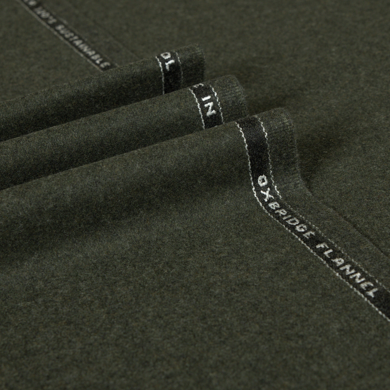 Oxbridge Flannel - Plain 100% Super 120's Wool