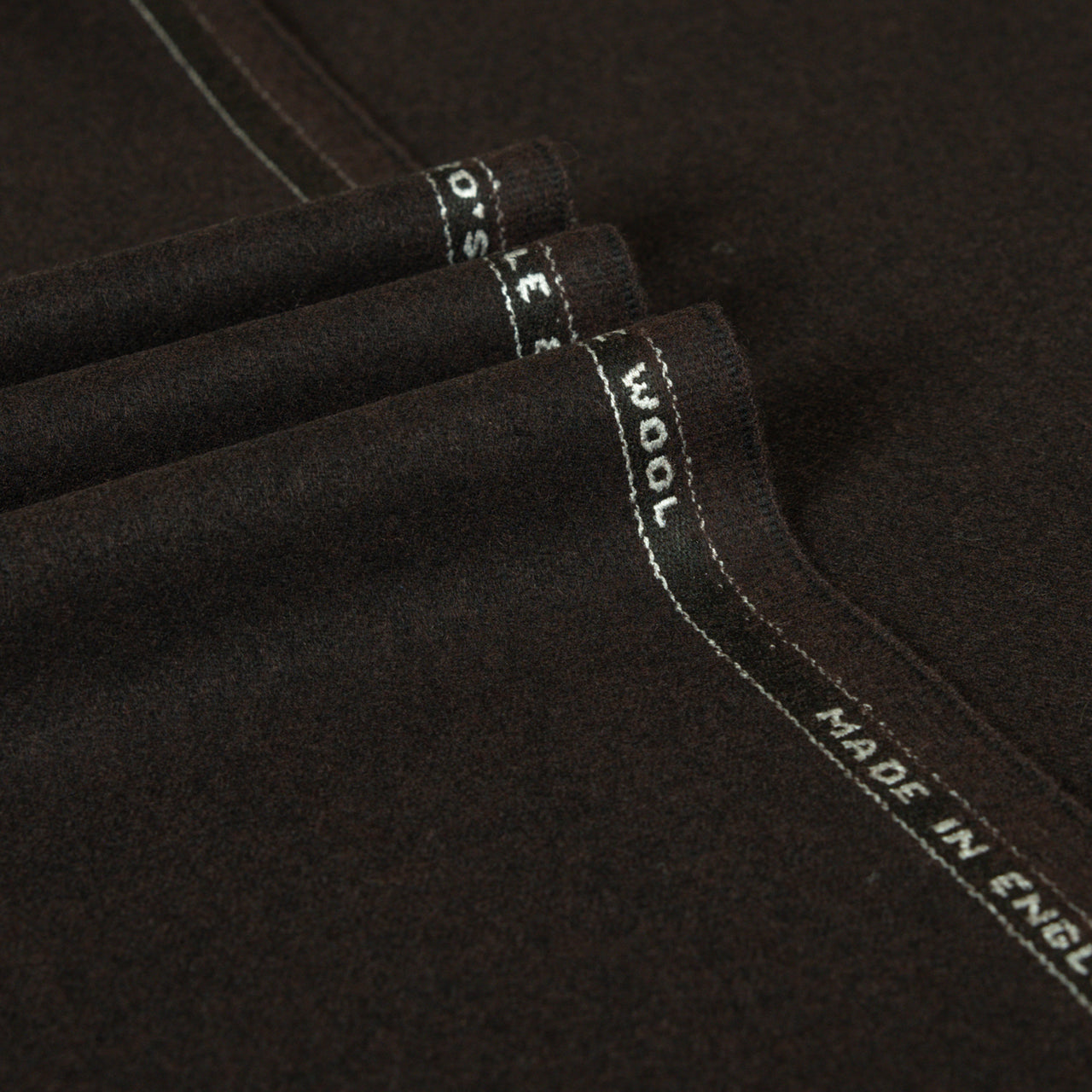 Oxbridge Flannel - Plain 100% Super 120's Wool