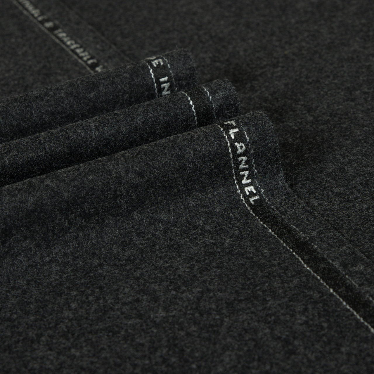 Oxbridge Flannel - Plain 100% Super 120's Wool