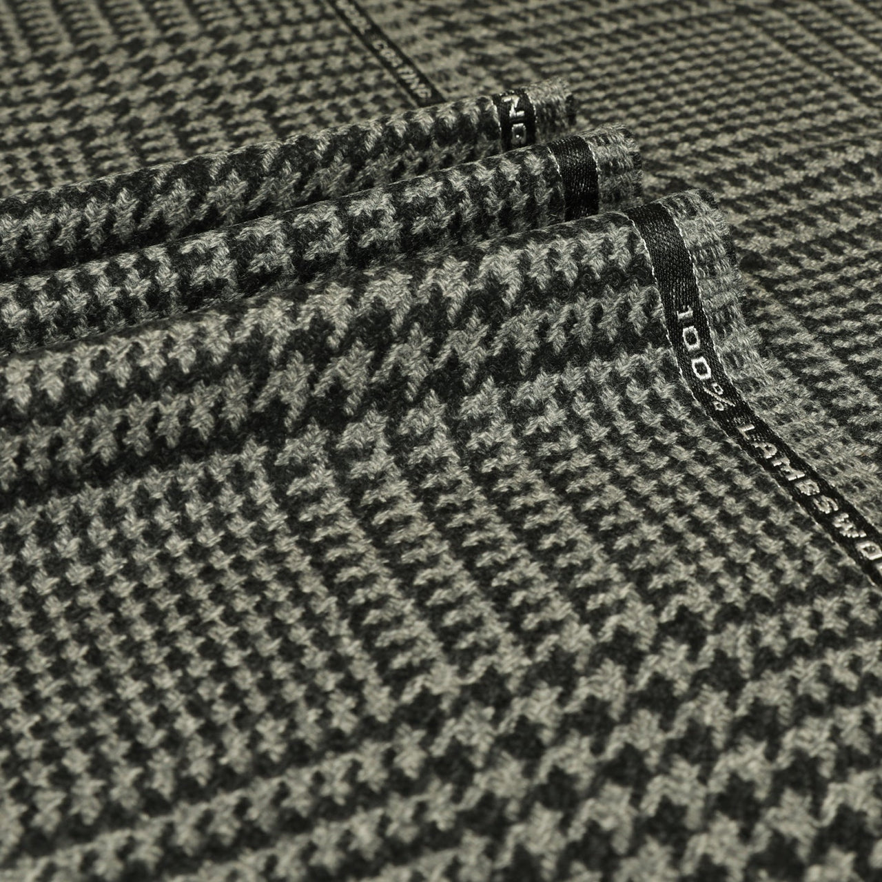 Snowdonia - Oversized Glen Check Wool Coating