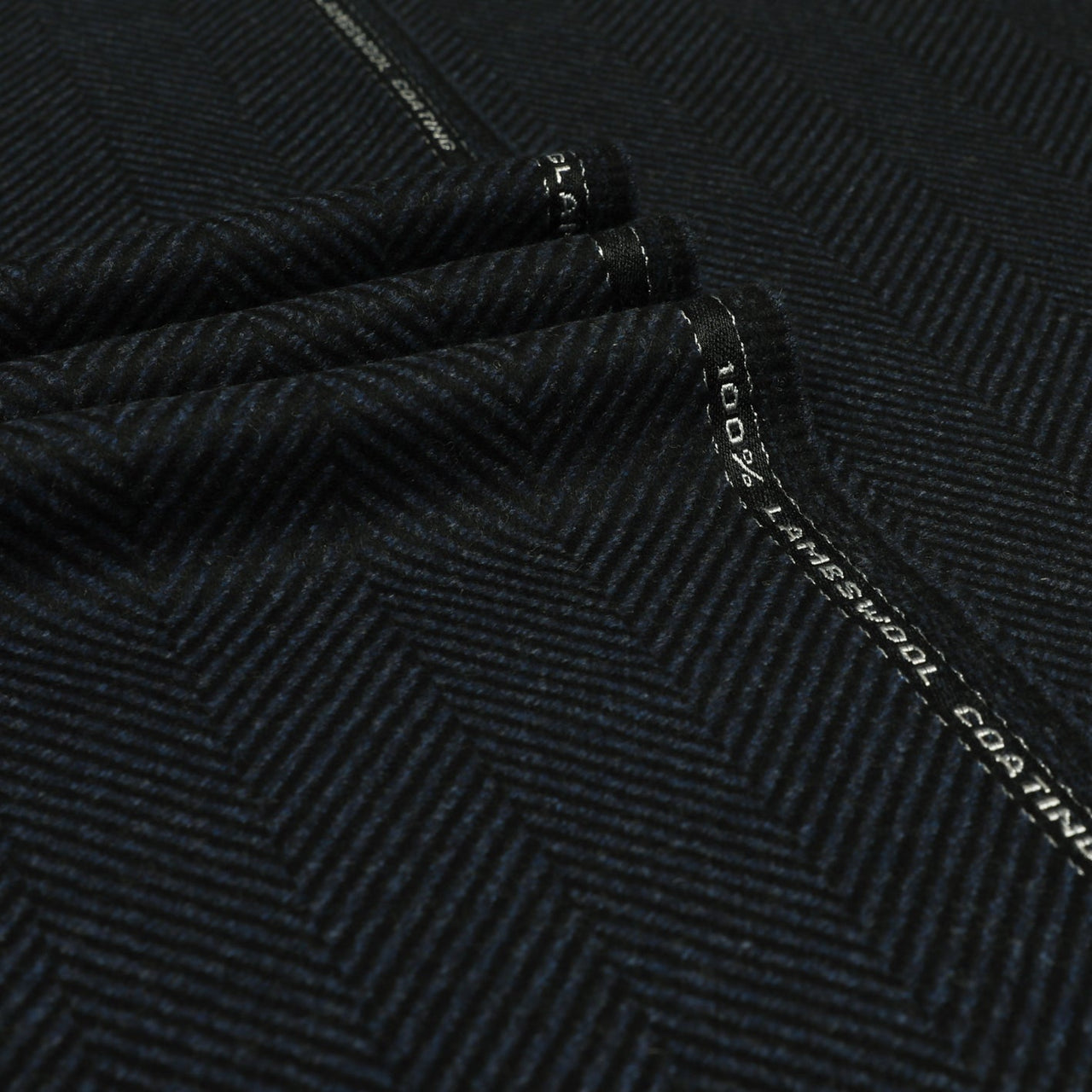 Snowdonia - Wide Herringbone Wool Coating
