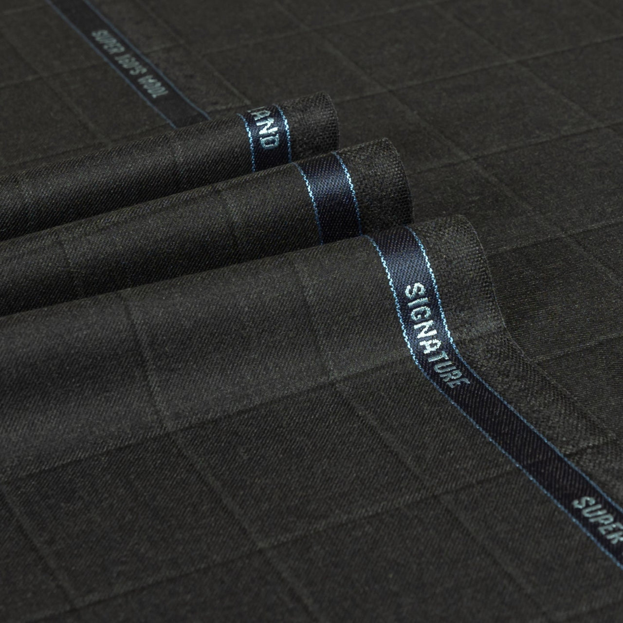 Signature - Guarded Windowpane Check Super 160's Wool