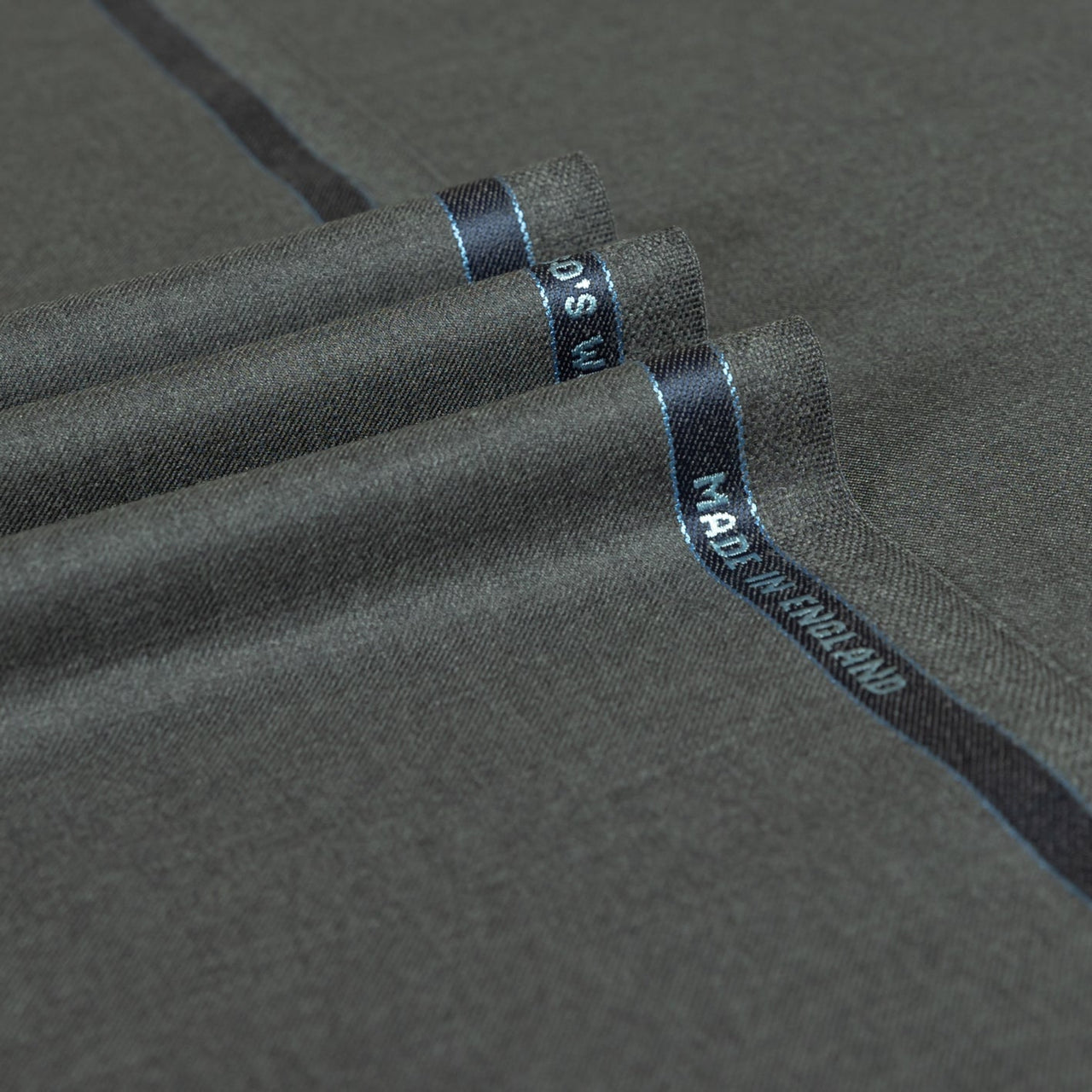 Signature - Plain Super 160's Wool