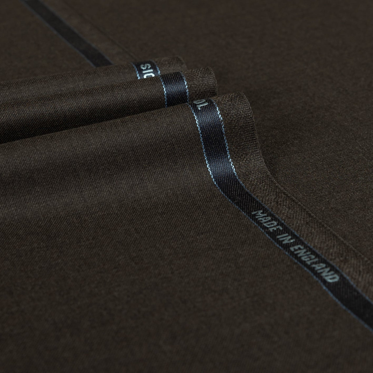 Signature - Plain Super 160's Wool