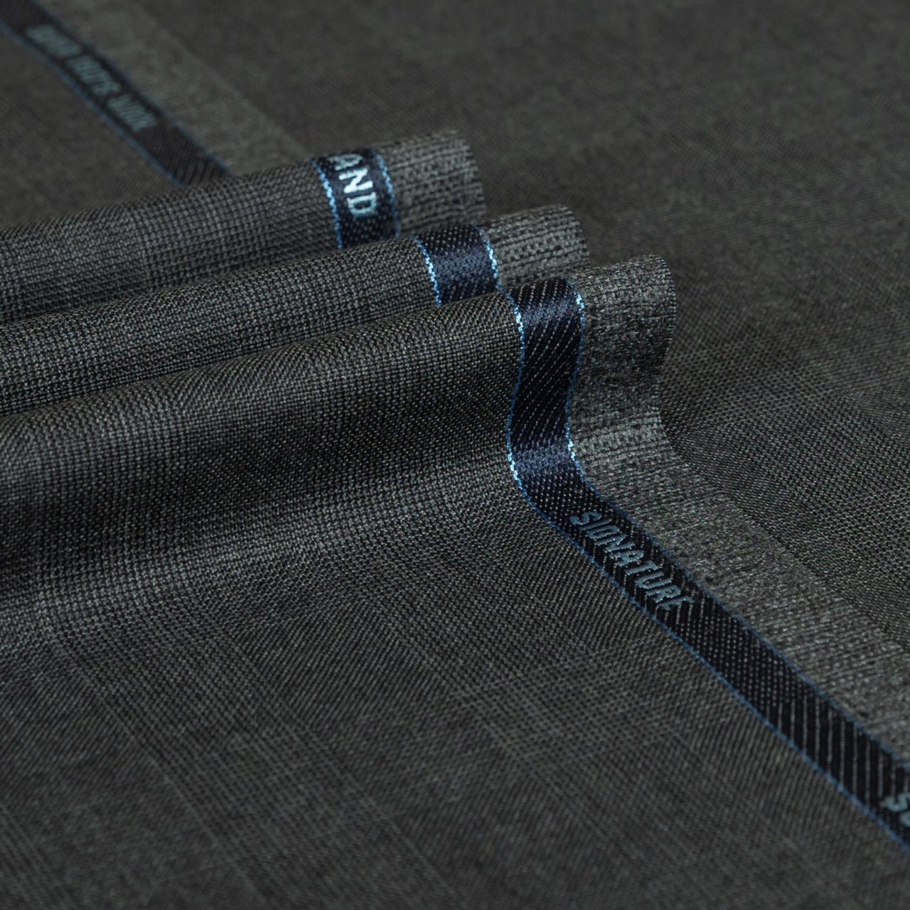 Signature - Split Matt Glen Check Super 160's Wool