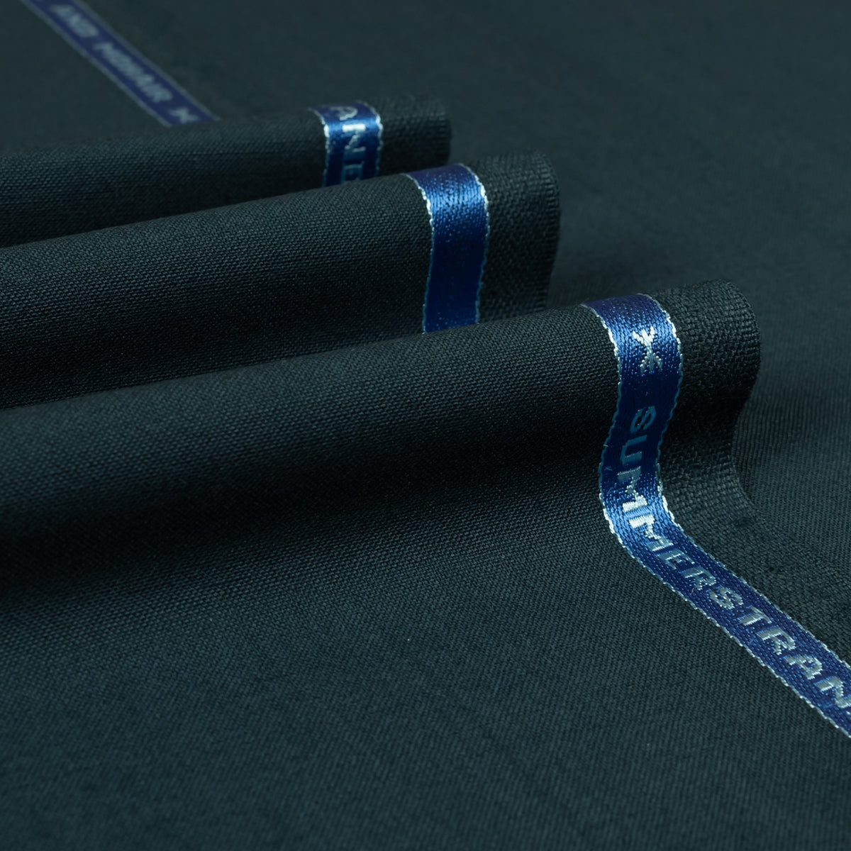 Summerstrand - Plain Super 100's Wool Mohair