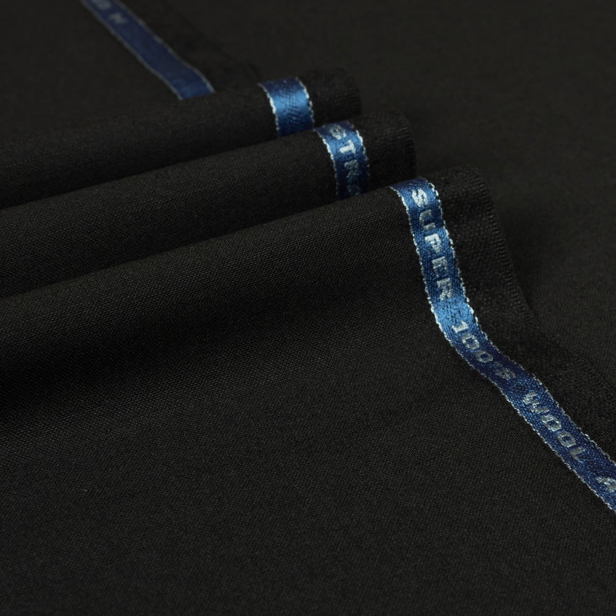 Summerstrand - Plain Super 100's Wool Mohair