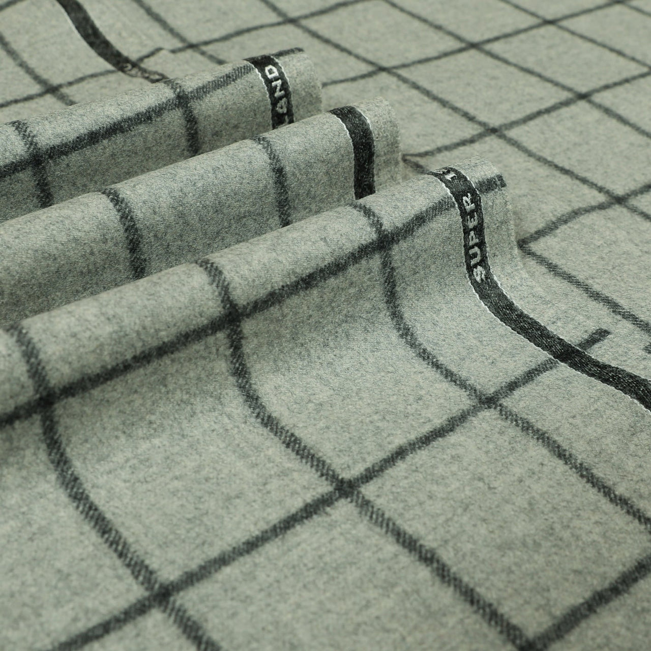 Wool Flannel Suiting Fabric | Bold Windowpane Check