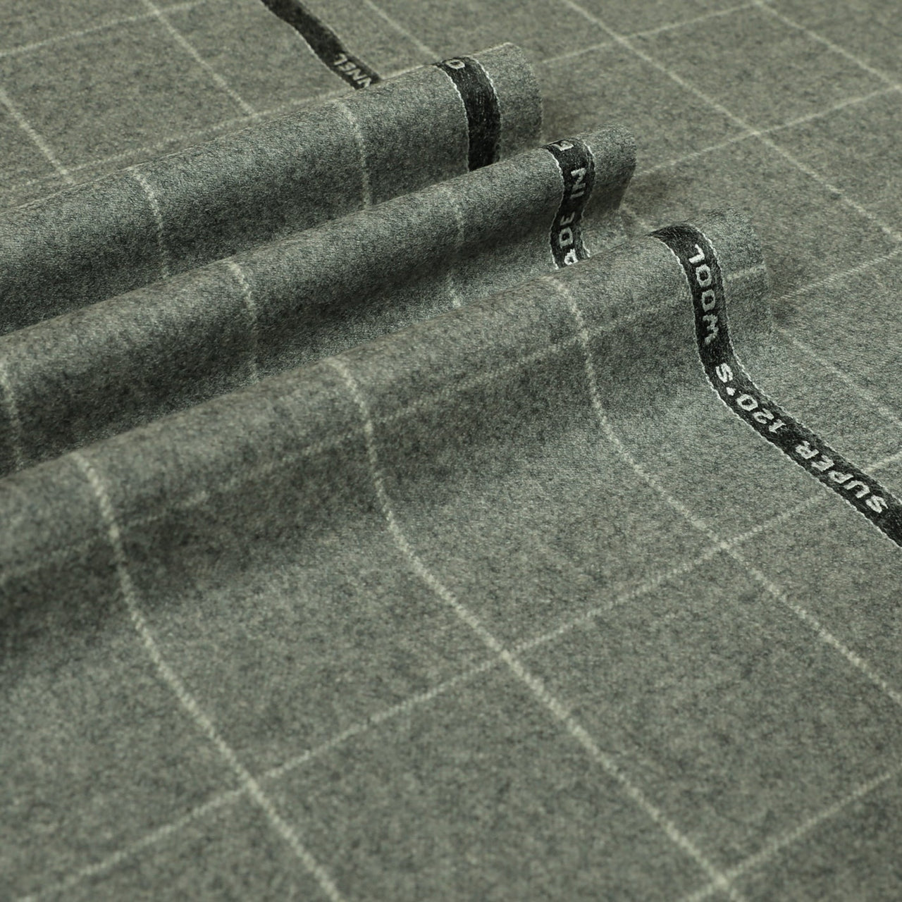 Oxbridge Flannel - Windowpane Check Super 120's Wool Flannel