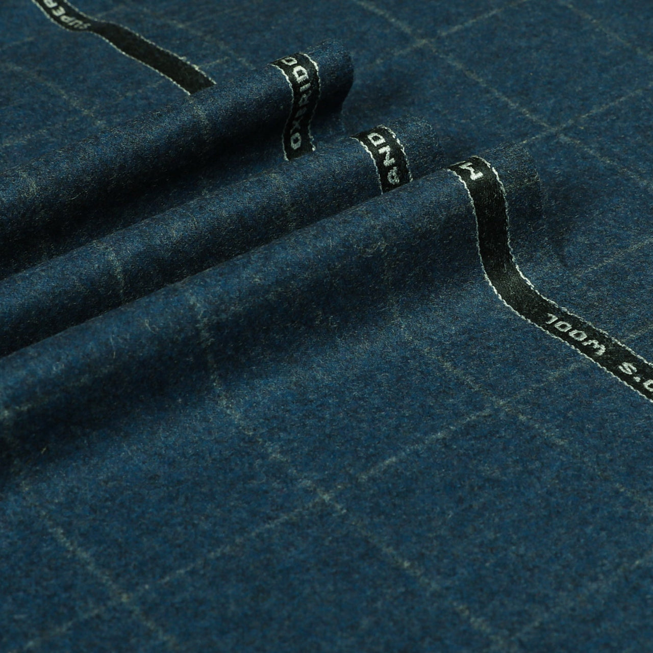 Oxbridge Flannel - Windowpane Check Super 120's Wool Flannel