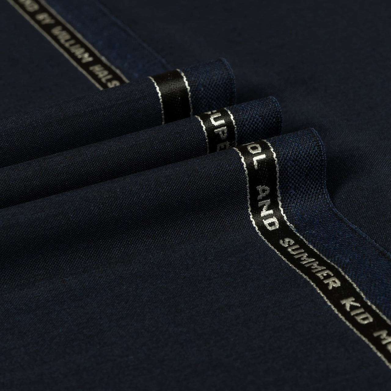 British Mohair - Plain Summer Kid Mohair Super 120's Wool