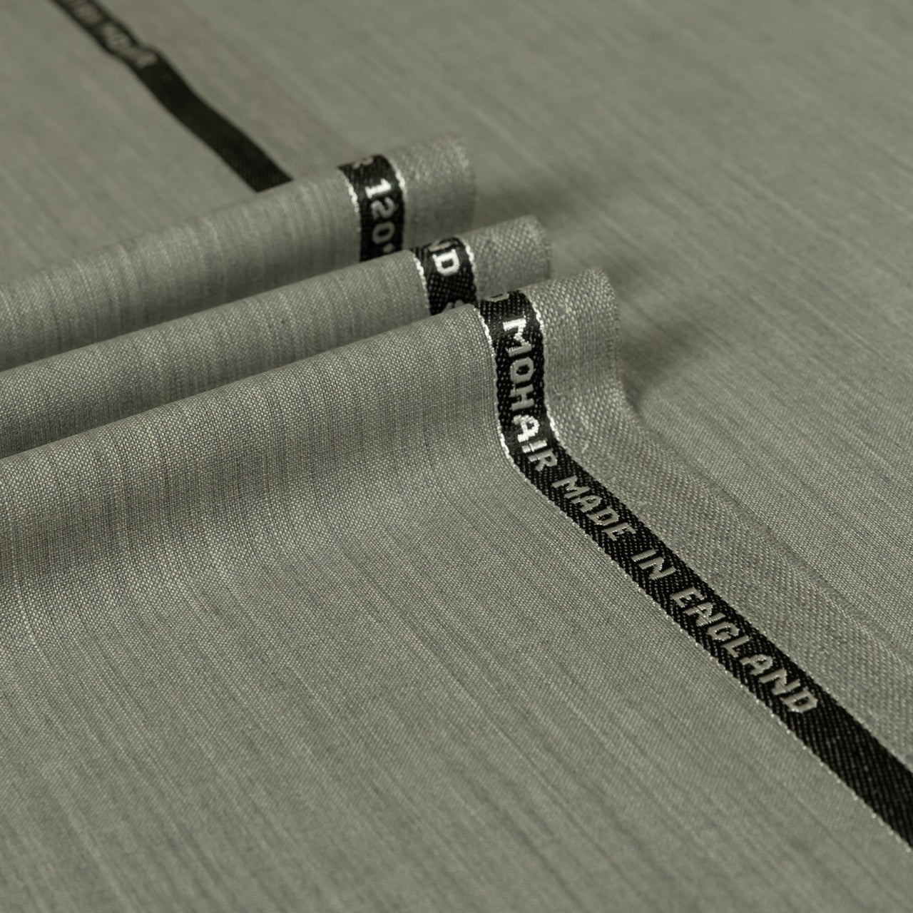 British Mohair - Plain Summer Kid Mohair Super 120's Wool