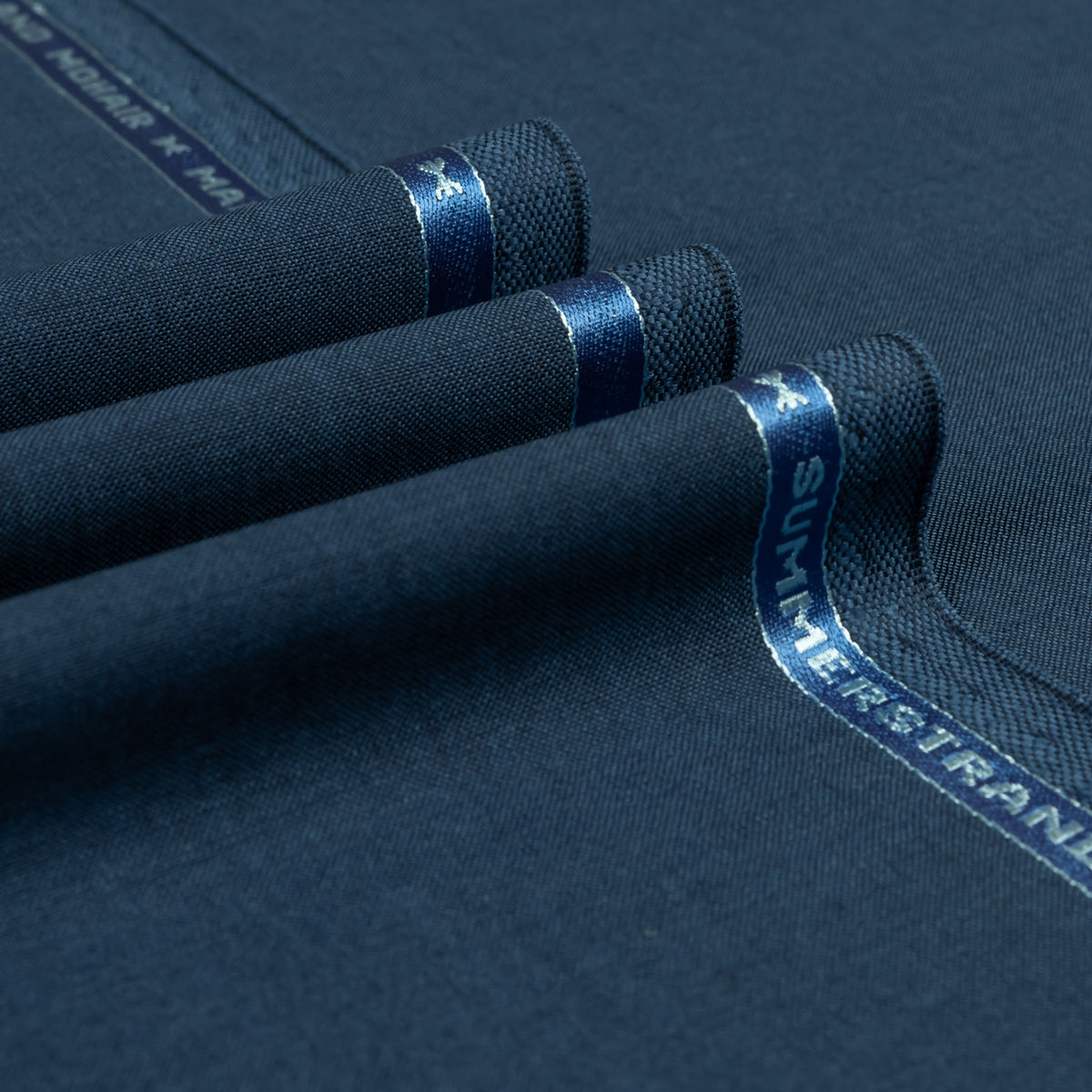 Summerstrand - Plain Super 100's Wool Mohair