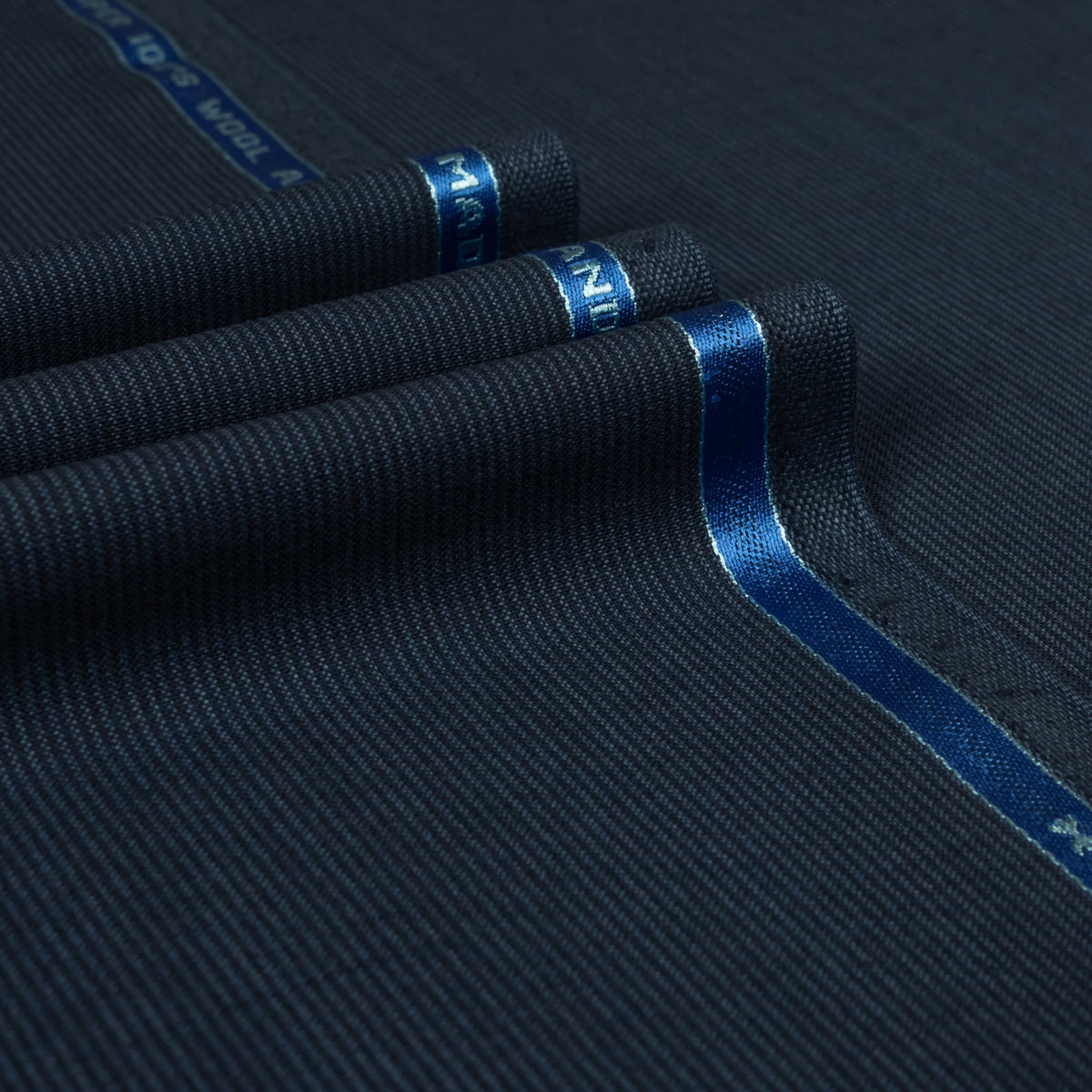 Summerstrand - Narrow Stripe Super 100's Wool Mohair