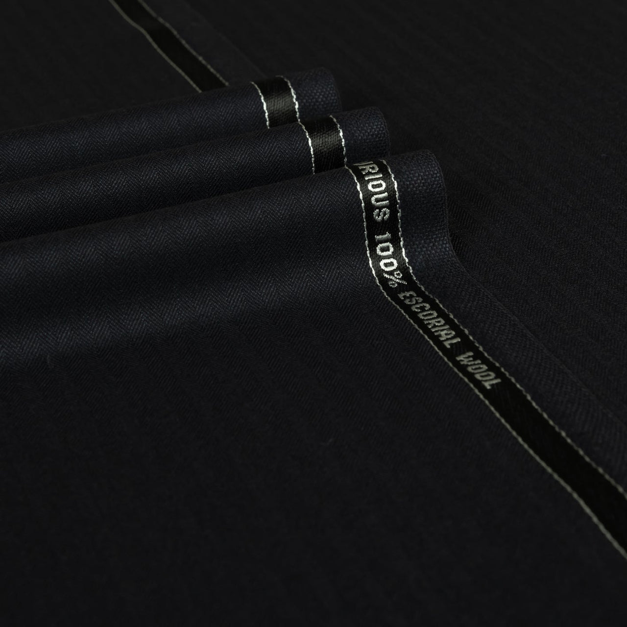 Toledo - Herringbone Escorial