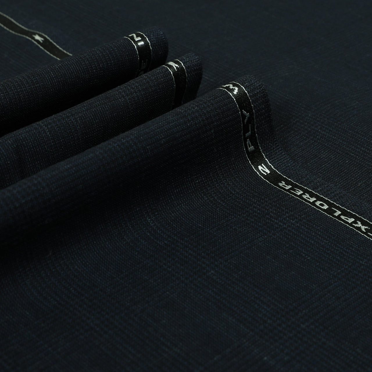 Explorer - Glencheck 100% High Twist Wool