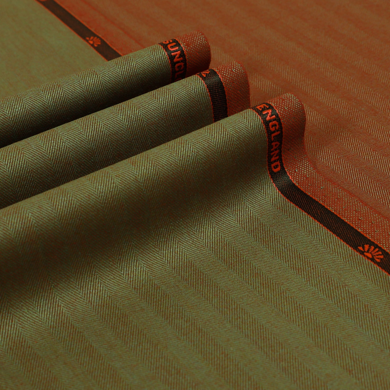 Explorer - Two Tone Twill 100% Wool