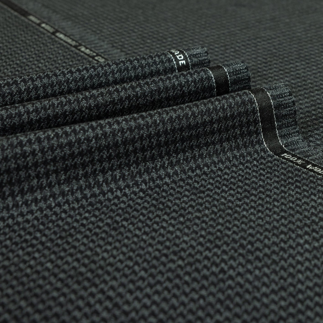 Dogtooth Heavy 100% Merino Wool Heavy Suiting Fabric