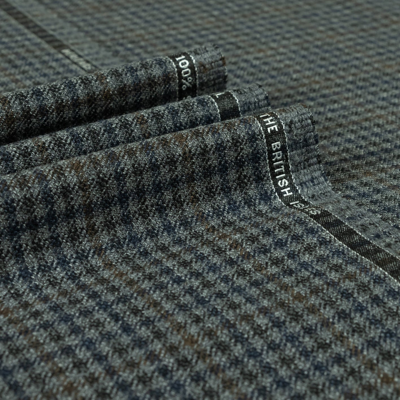 Heritage Twist - Gunclub Heavy 100% Merino Wool Heavy Suiting