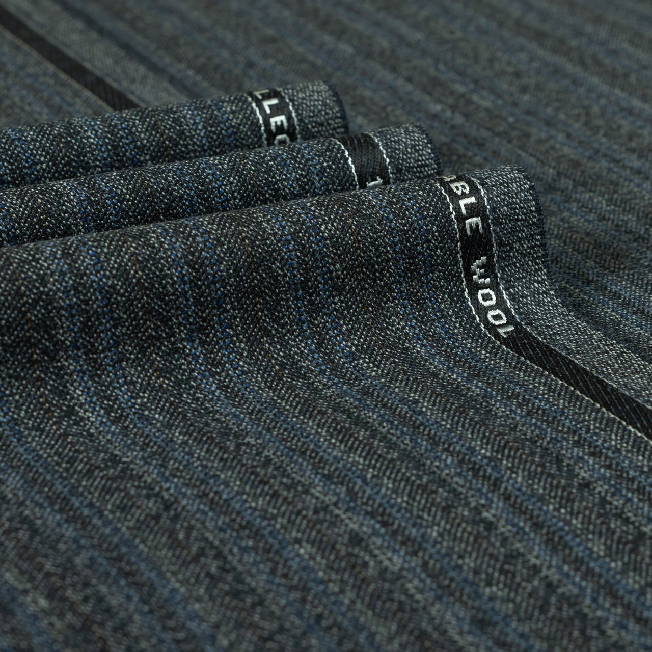 Heritage Twist - 100% Merino Wool Mid Weight Suiting