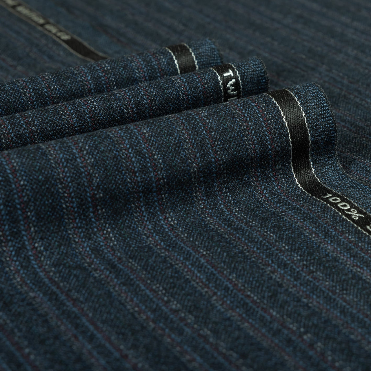 Heritage Twist - 100% Merino Wool Mid Weight Suiting