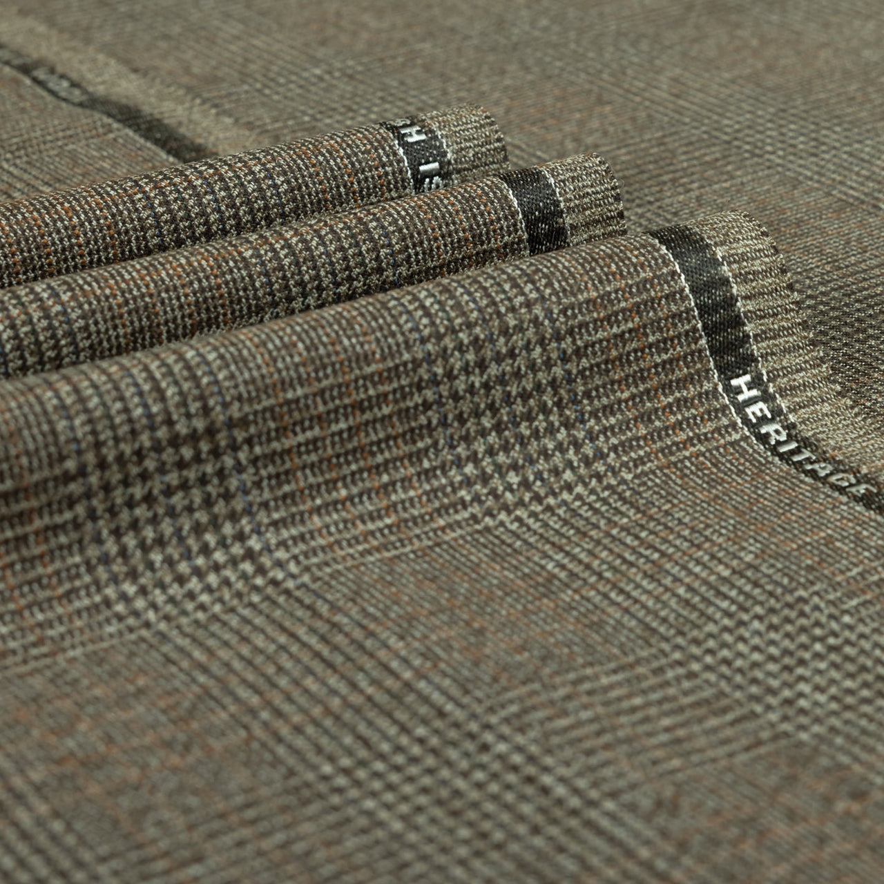 Heritage Twist - Glen Check 100% Merino Wool Mid Weight Suiting