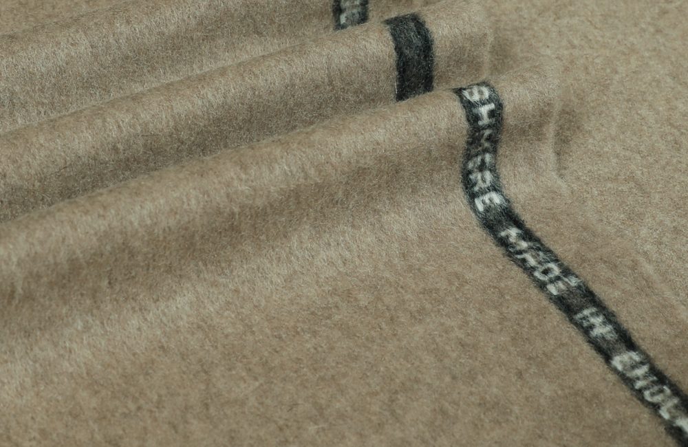Standeven’s ‘Everest’ is the 100% Finest Cashmere Cloth